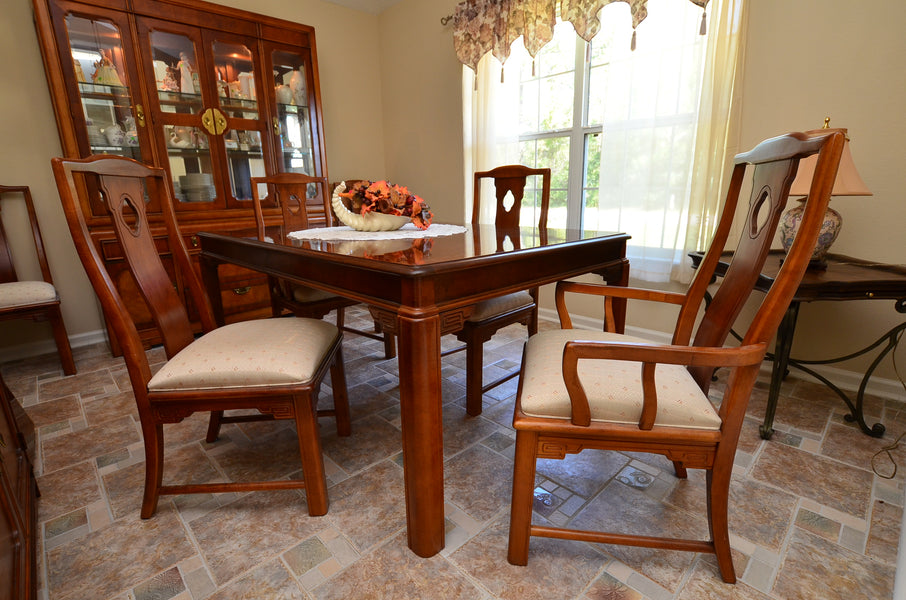 Zephyr Lily Trail - Contemporary