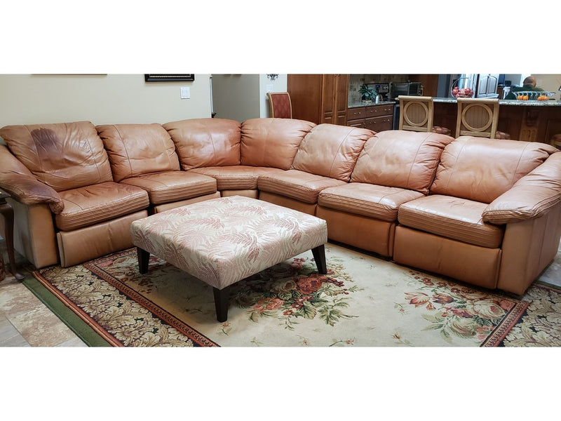 "LOOKS LIKE A MODEL HOME!"  March 19th & 20th, 2021 Estate Sale