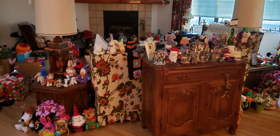 "Knick Knack Paddy Whack!" - LOADED Estate Sale