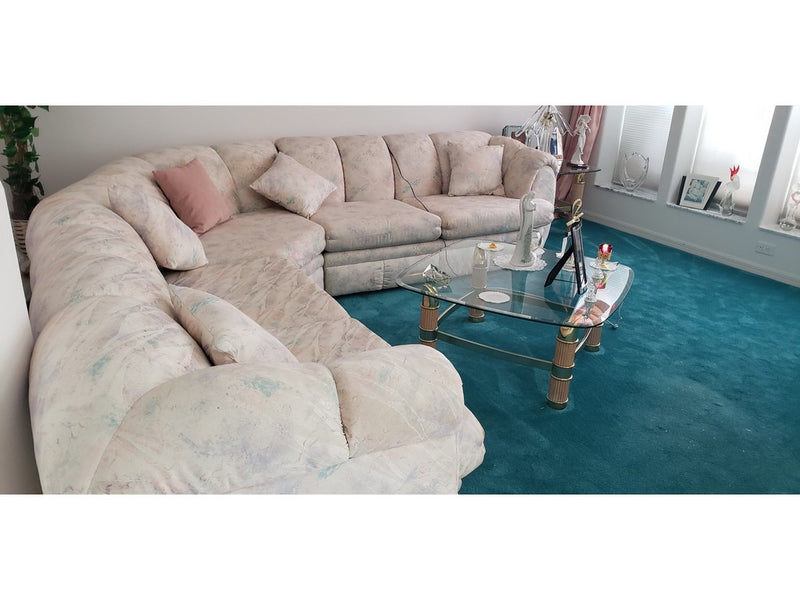 Blog posts "Hollywood Glam, Murano, Armani, Lladro & Hummel" Friday & Saturday 3/5/21 & 3/6/21 from 9am - 2pm